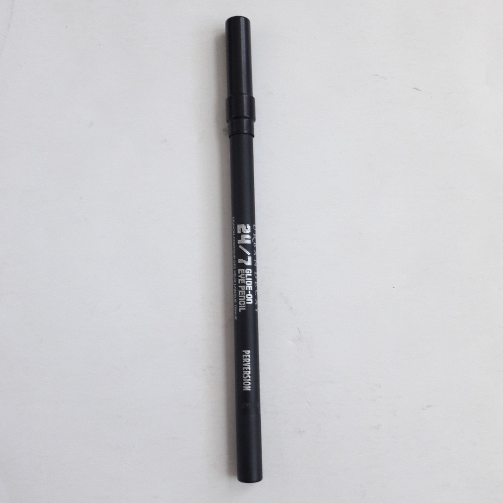 Urban Decay 24/7 Glide On Eye Pencil Perversion - Picture 2 of 2